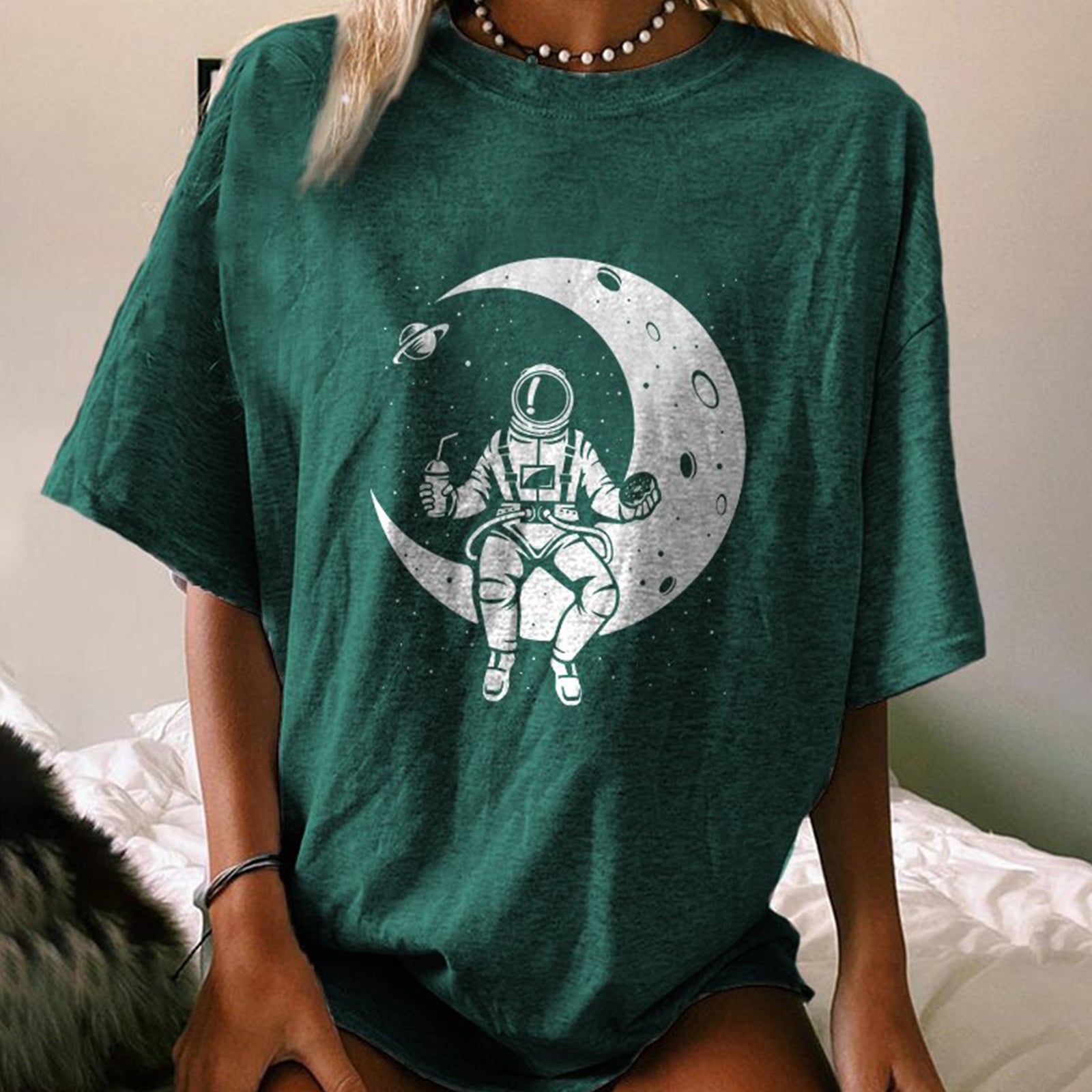 Neojana Casual Astronaut Moon Print T-Shirt - chicyea
