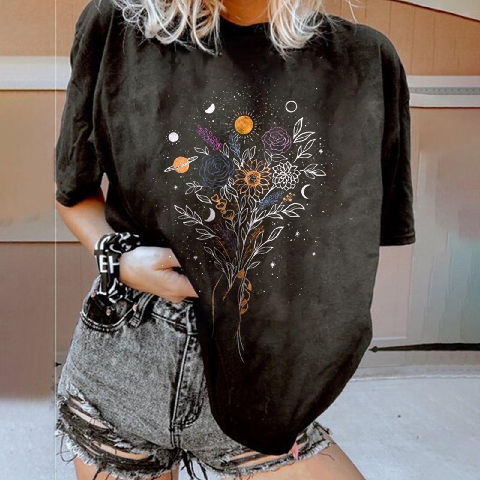 Neojana Black Casual Flower Print T-Shirt - chicyea