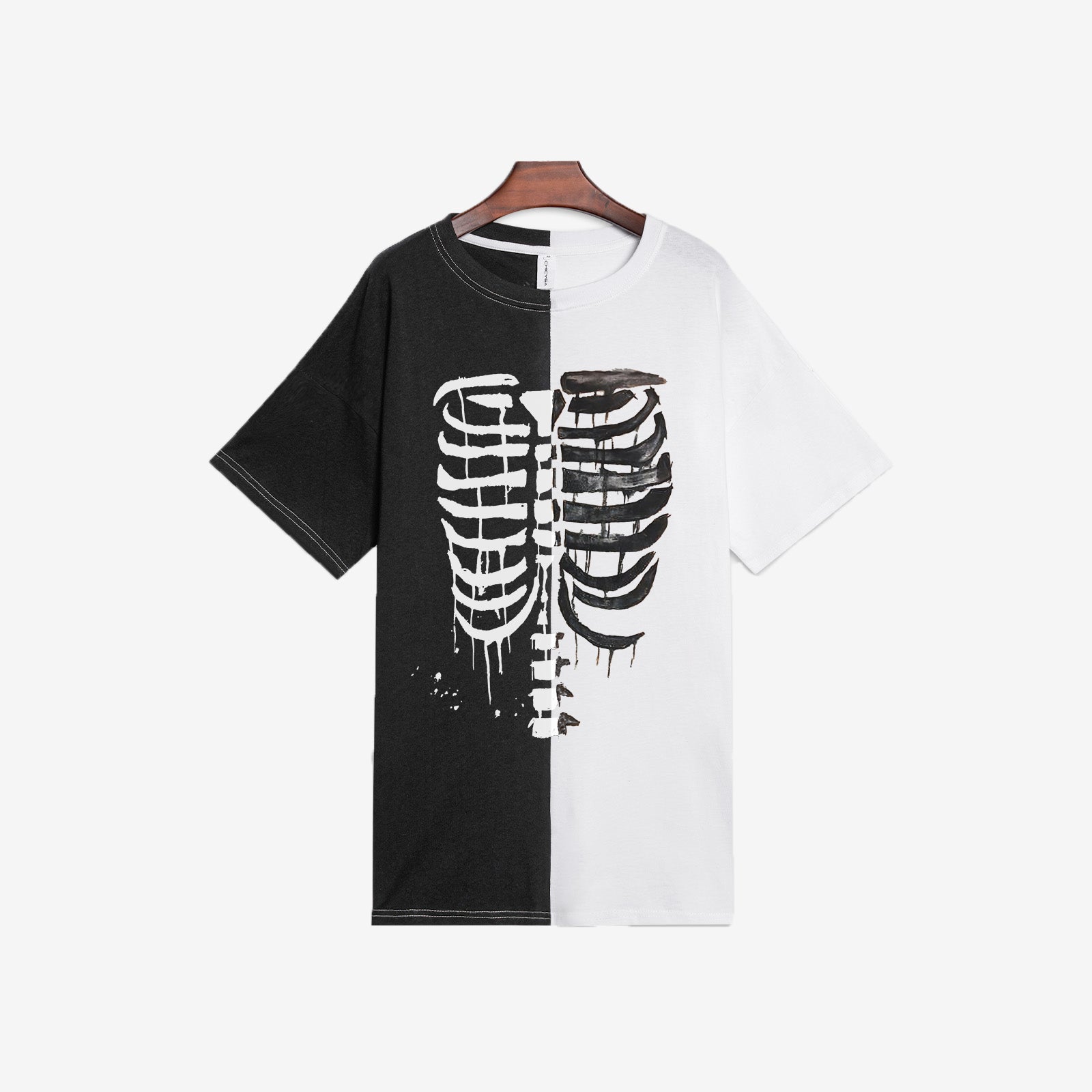 Minnieskull Black And White Skeleton Print T-Shirts