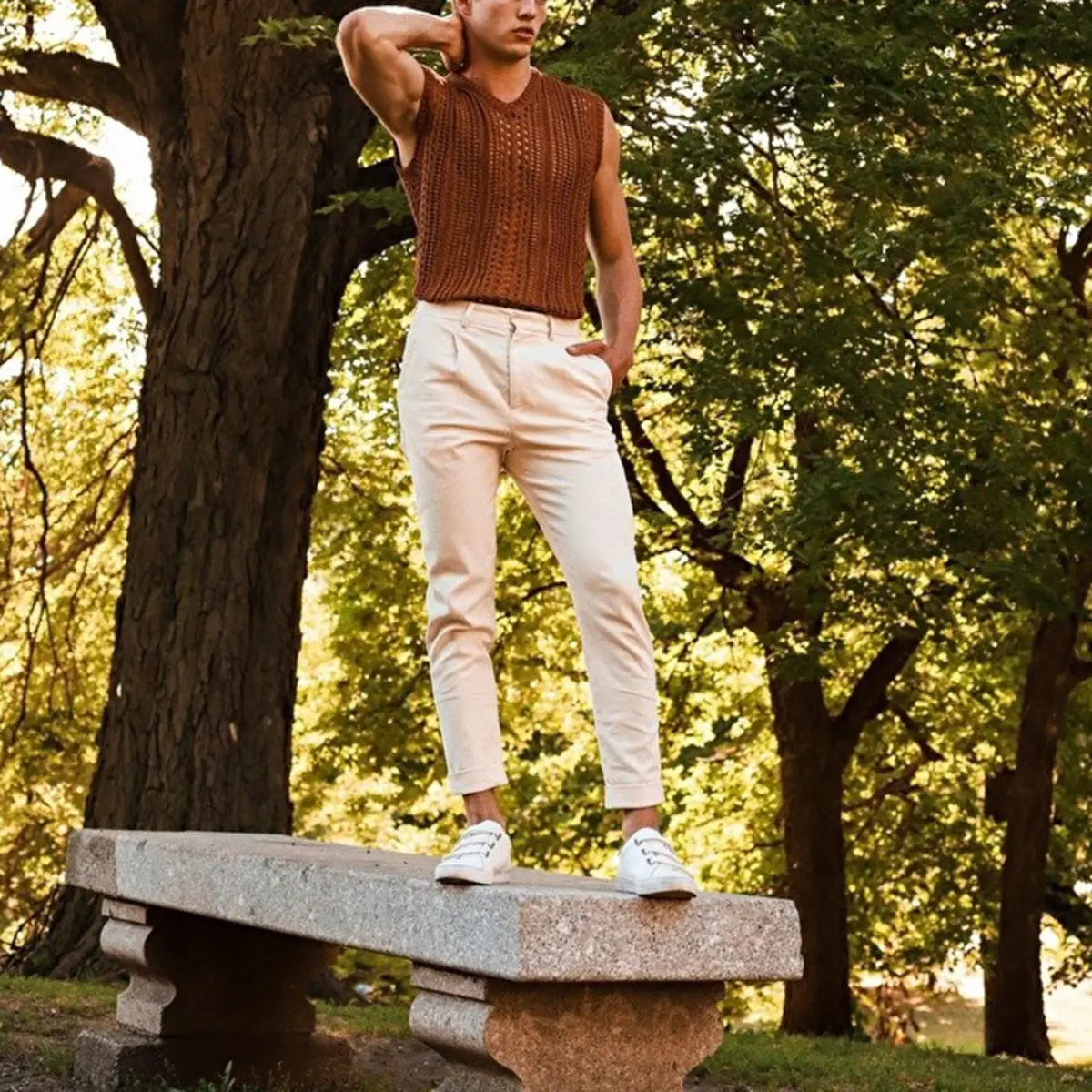 Loose Sports Men's Knit Vest