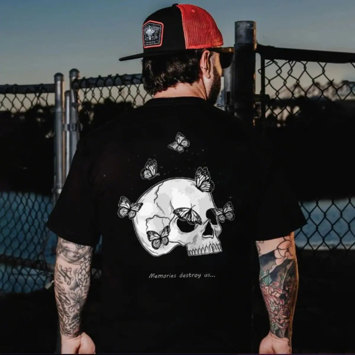 Memories Destroy Us Skull Printed Men's T-shirt