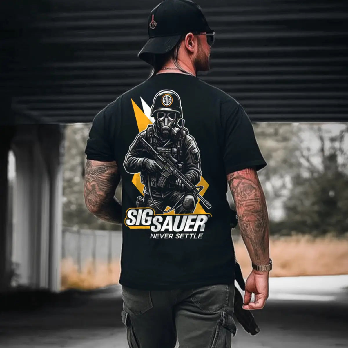 Sig Sauer Never Settle Printed Men's T-shirt