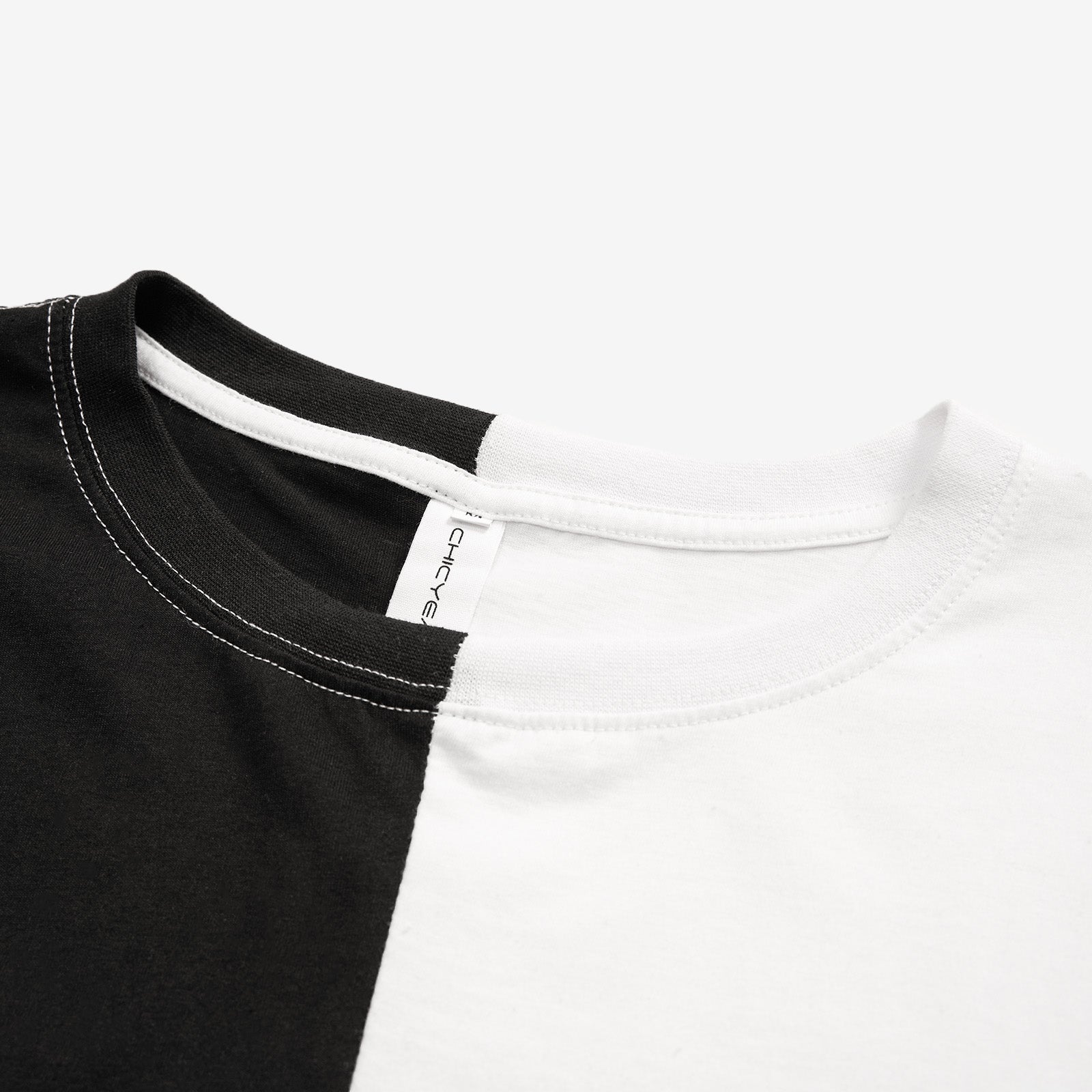 Minnieskull Black And White Skeleton Print T-Shirts