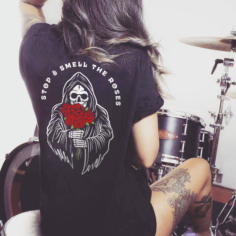 Minnieskull Stop Smell The Rose Skull T-Shirt - chicyea