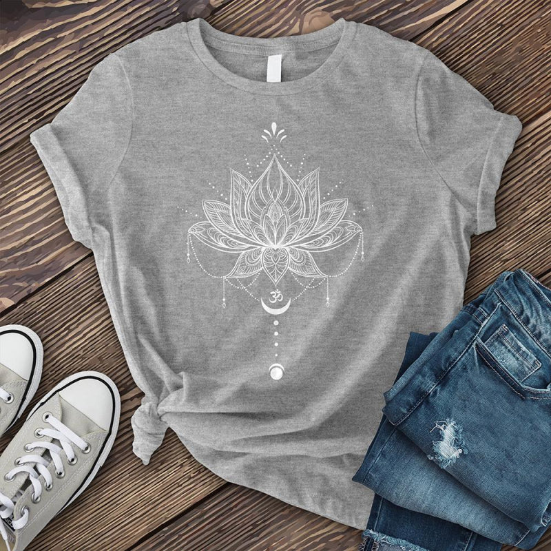 Neojana Lotus Printed Short-Sleeved Tees - chicyea