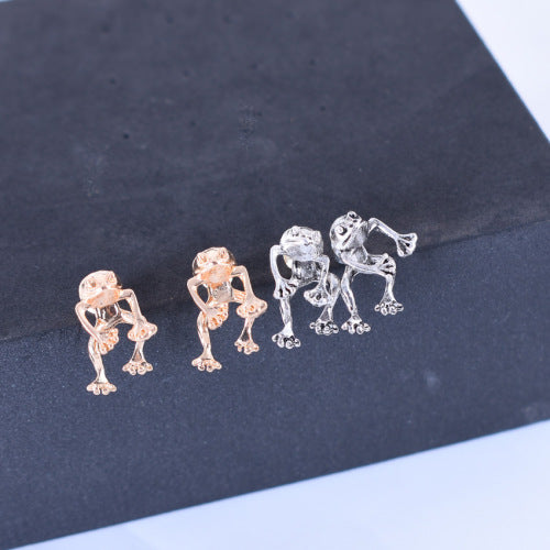 Retro Funny Frog Women Earrings - chicyea