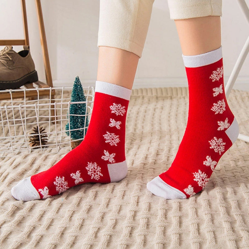 Cute Snowman Santa Claus Christmas Cartoon Print Cotton Socks - chicyea