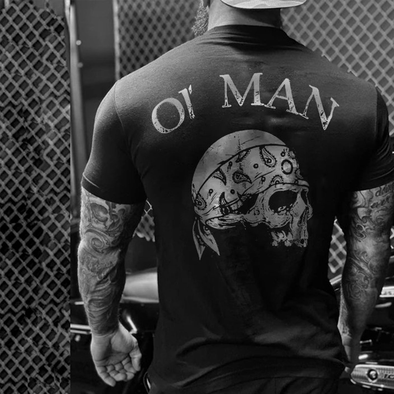 Livereid Turban Skull Print Designer T-Shirt - chicyea