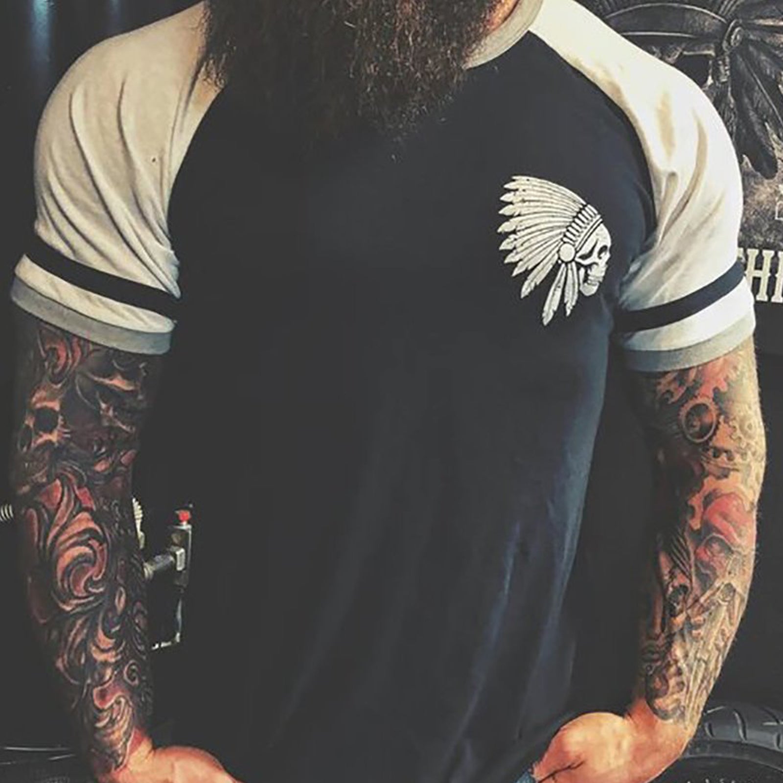 Livereid Chief White And Black Color-Block Skull Printed Short Sleeve T-Shirt - chicyea