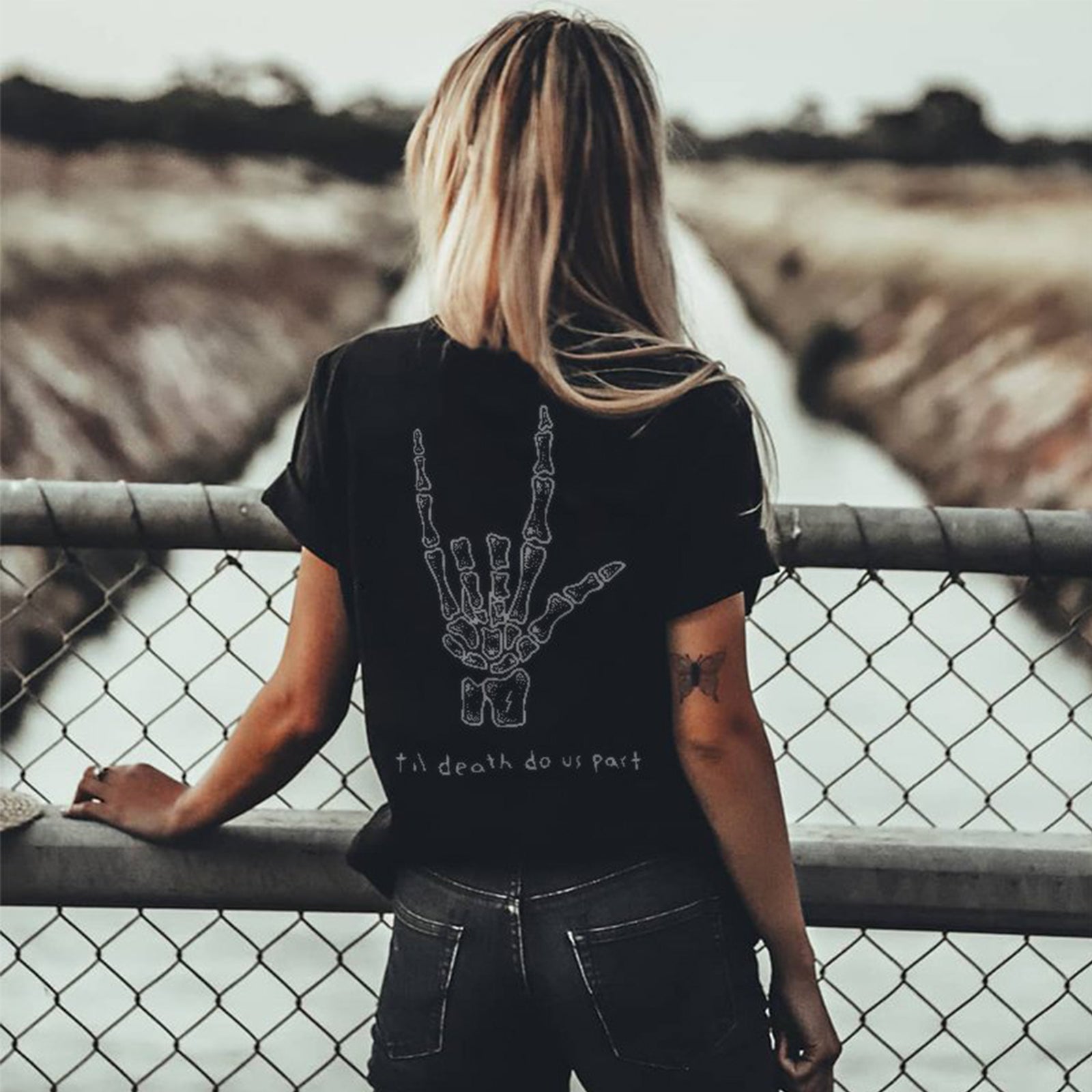 Minnieskull Letter Gesture Printing Casual T-Shirt - chicyea