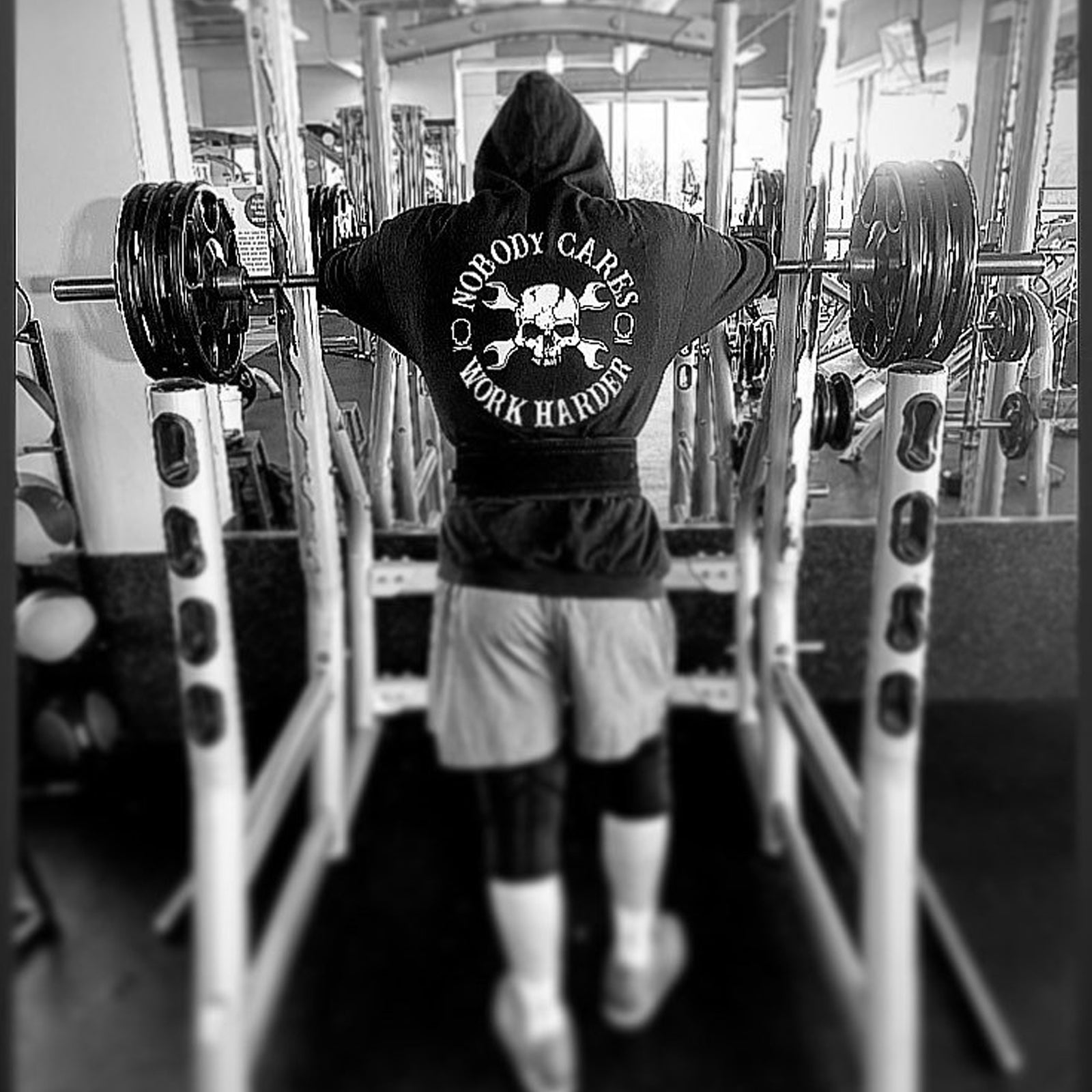 Livereid Black Skull WrencH Print Hooded Sweatshirt - chicyea