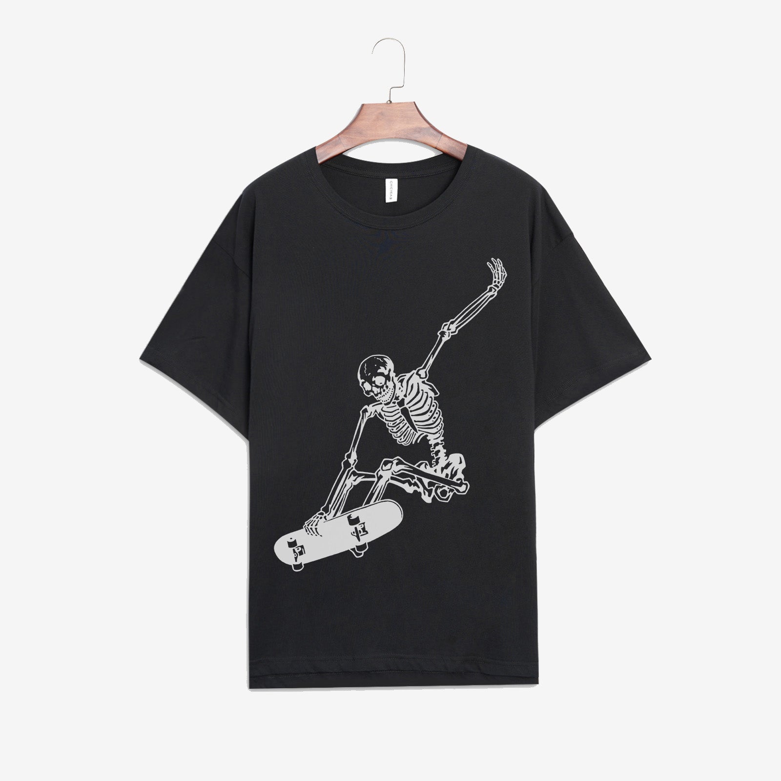 Minnieskull Skateboard Skull Graphic Designer T-Shirt - chicyea