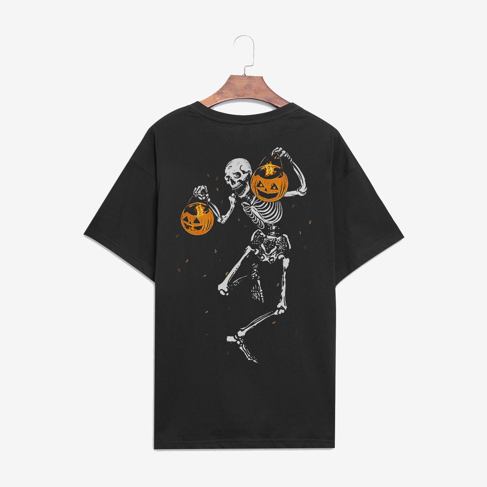 Minnieskull Cool Skeleton Carrying Pumpkin Lanterns Printed T-Shirt - chicyea