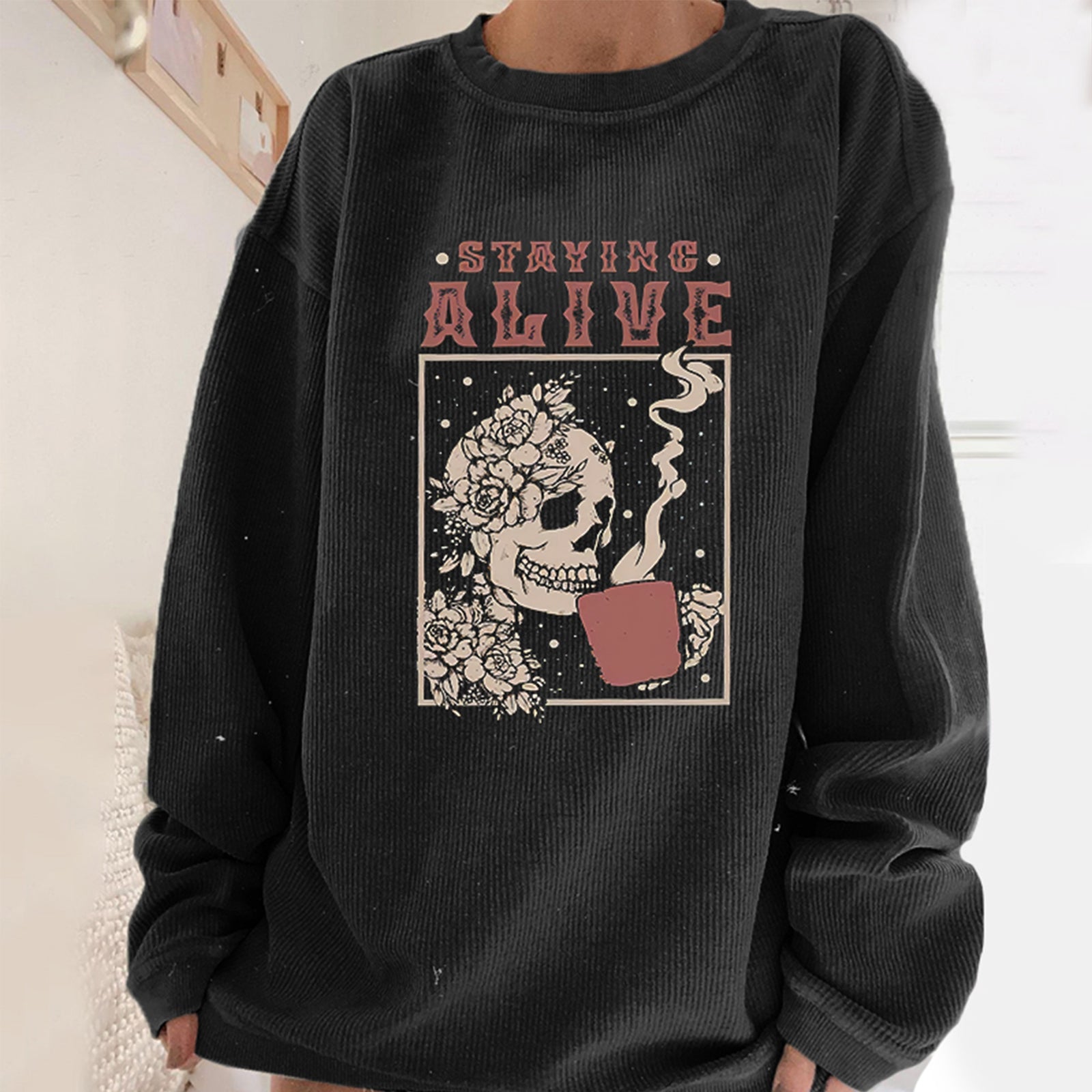 Minnieskull Cool Flower Headdress Skull Drinks Coffee Printed Sweatshirt - chicyea