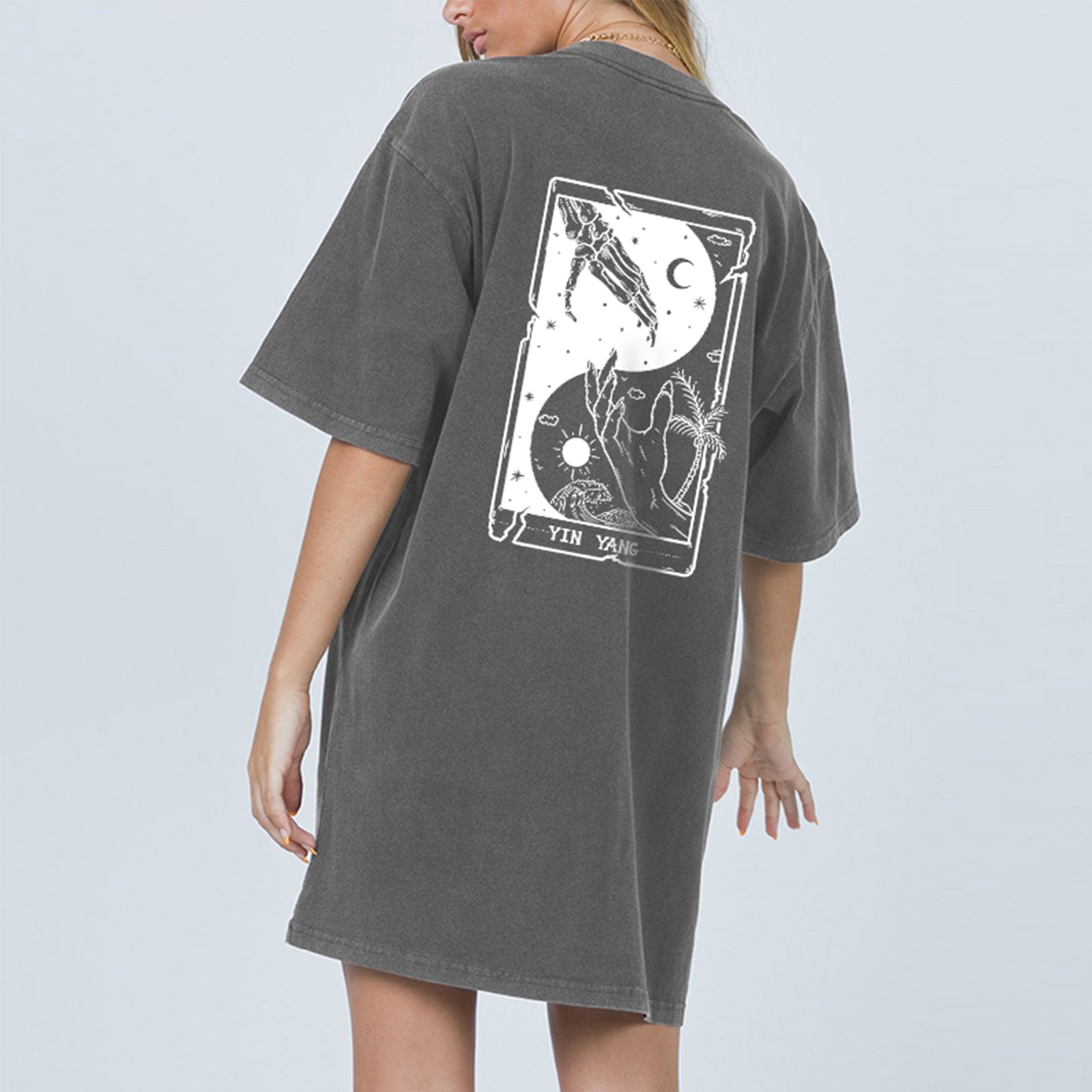 Minnieskull Yin Yang Skull Hands Printed Casual Plus T-Shirt - chicyea