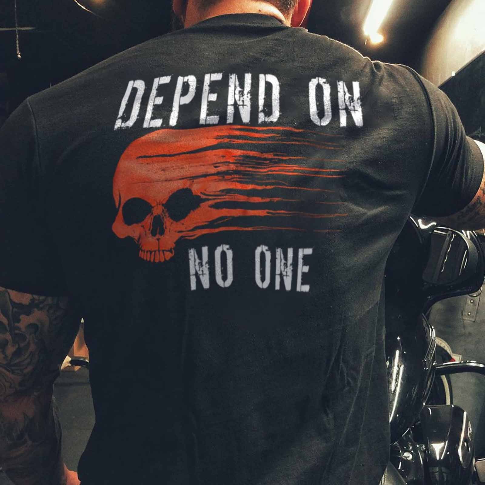 Livereid Depend On No One Letter T-Shirt - chicyea