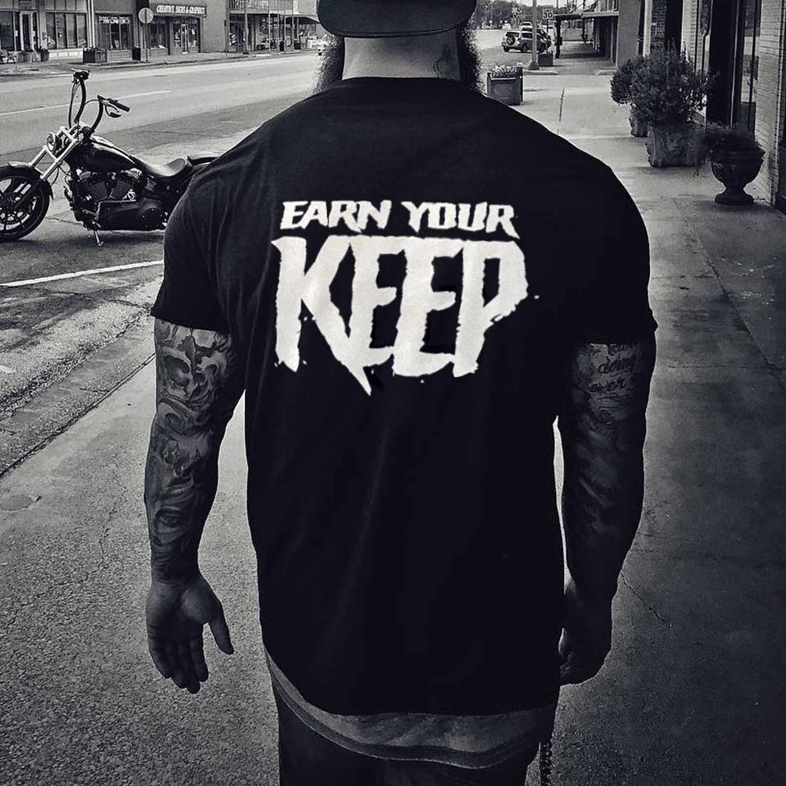 Livereid Earn Your Keep Letter T-Shirt - chicyea