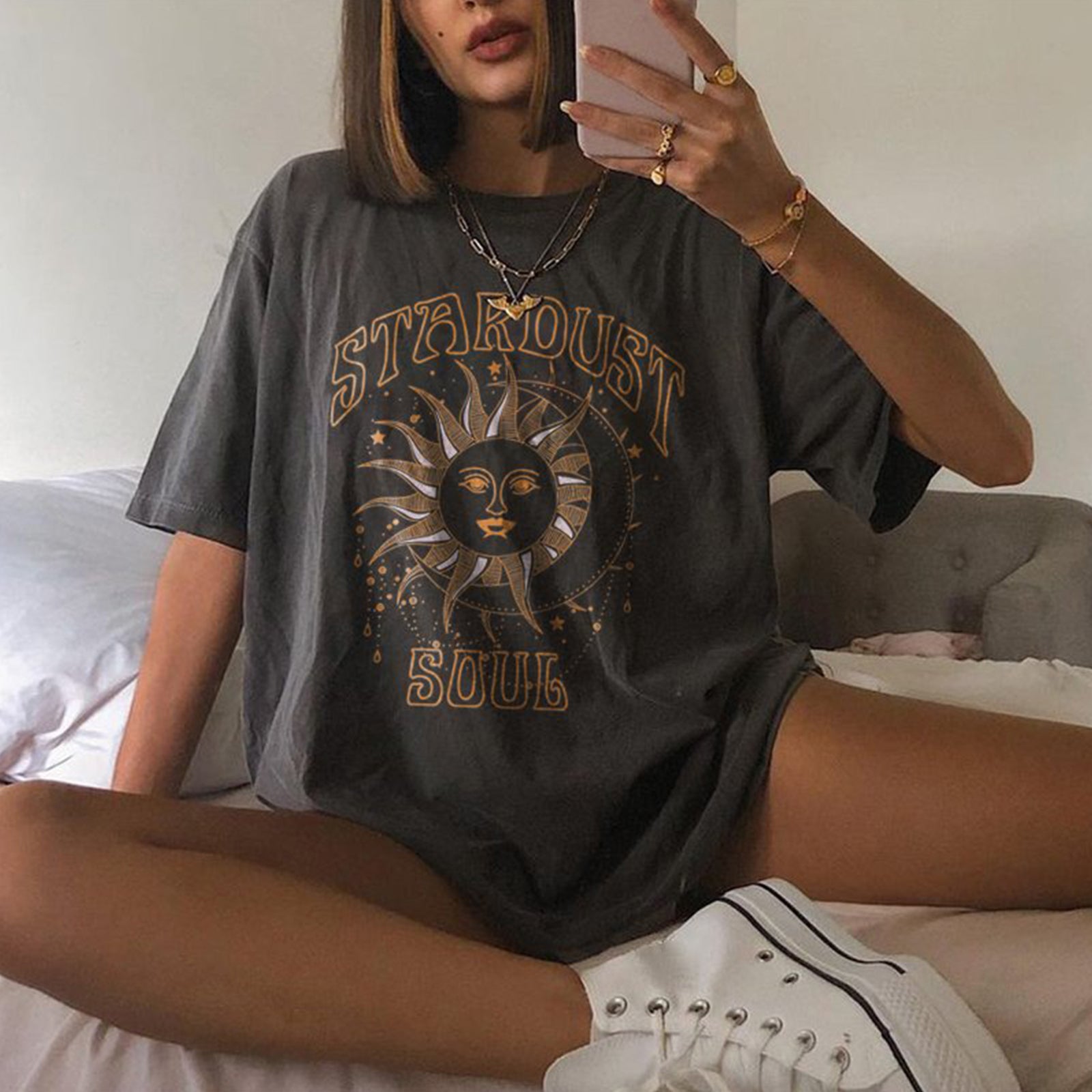 Neojana Retro Sun Moon Print Designer T-Shirt - chicyea