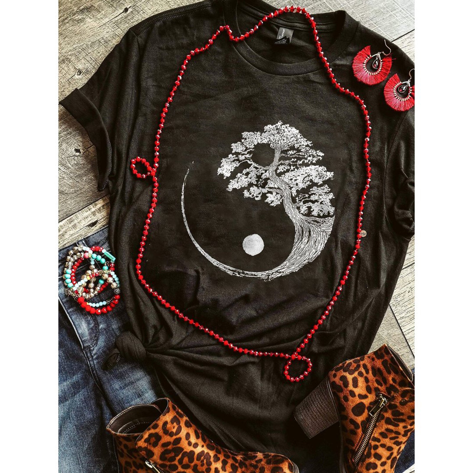 Neojana Moon Tree Print Short Sleeve T-Shirt - chicyea