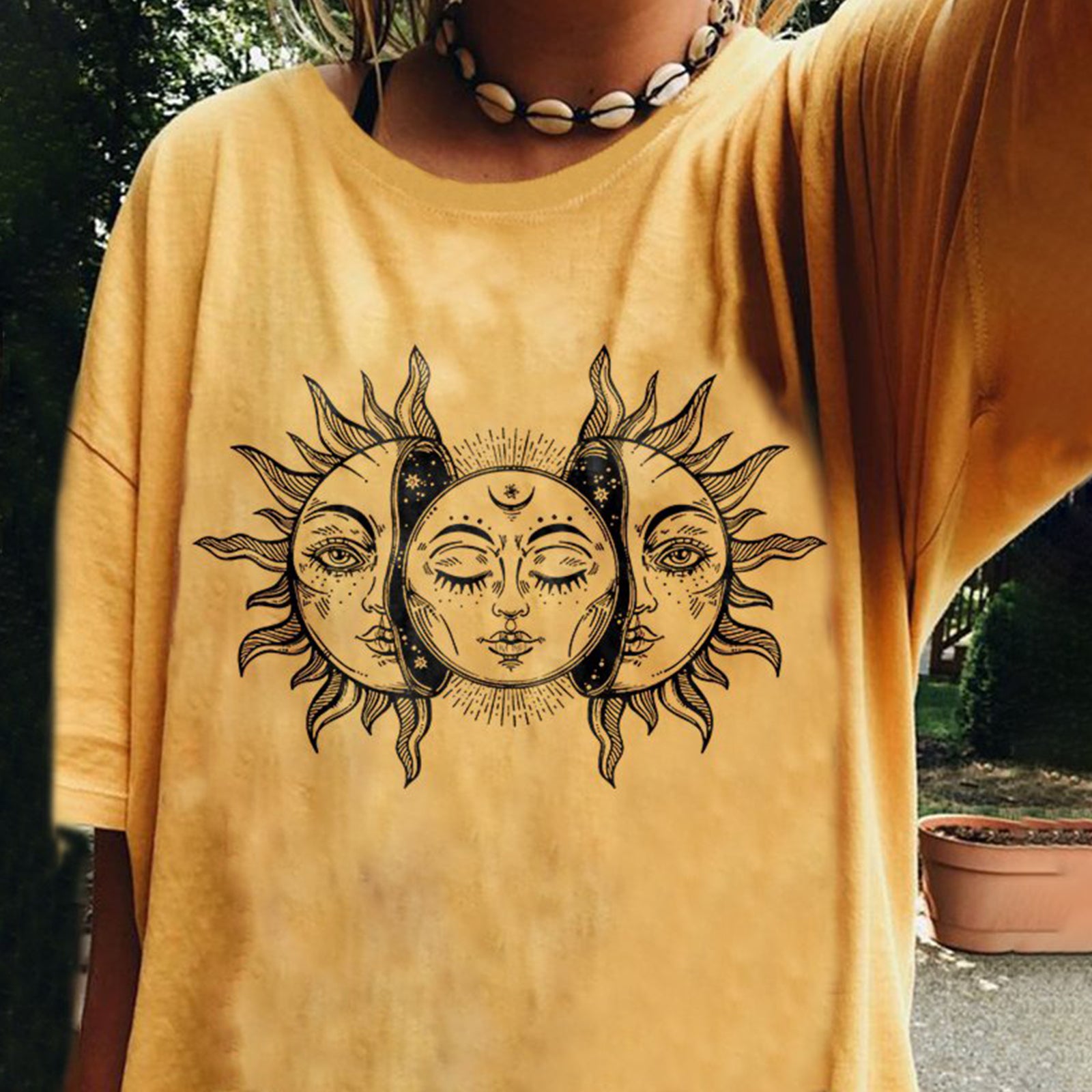 Neojana Sun Face Printed Casual Plus T-Shirt - chicyea