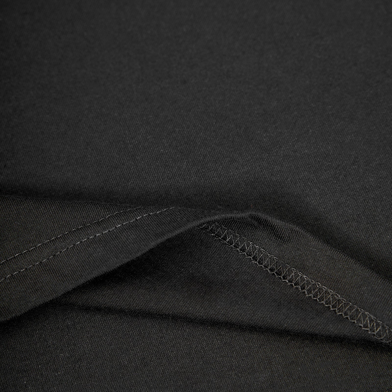 Neojana Lotus Bloom Black T-Shirt Designer - chicyea