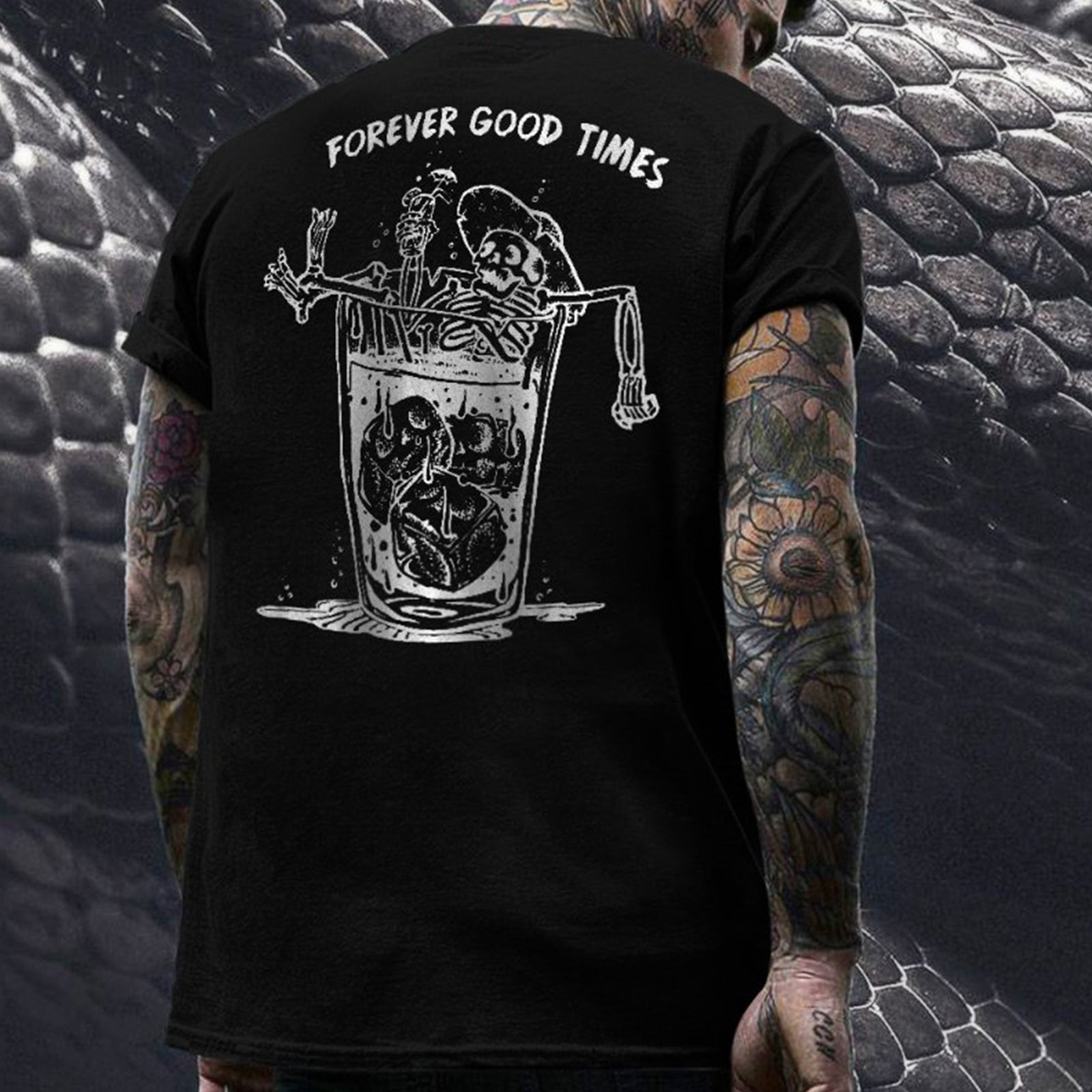 Cloeinc Forever Good Times Leisurely Skull Drinking T-Shirt - chicyea