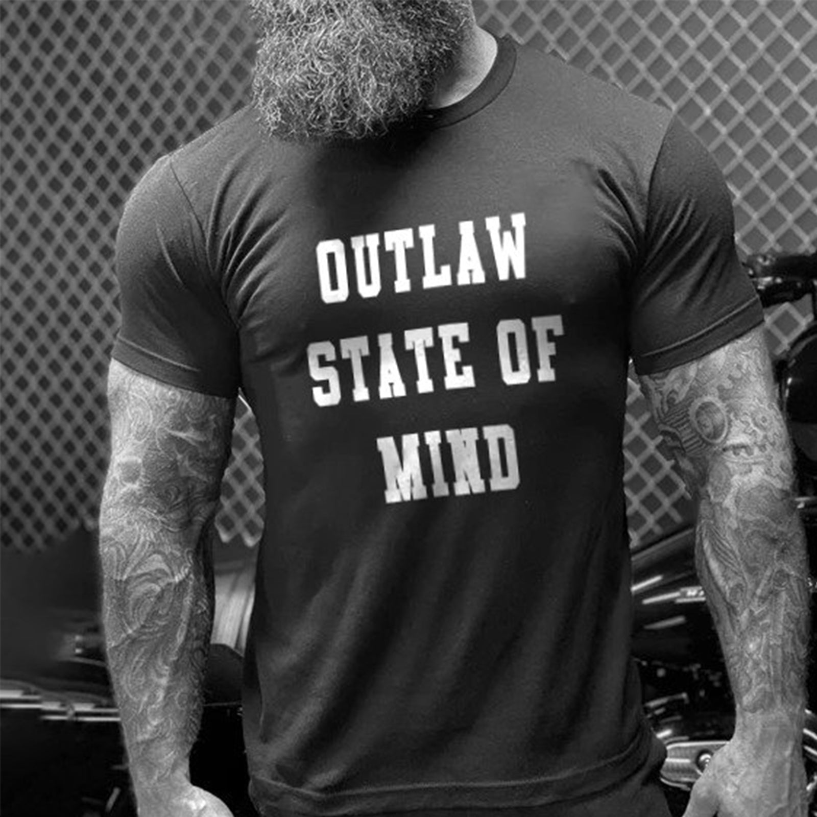 Livereid Outlaw State Of Mind Letter T-Shirt - chicyea