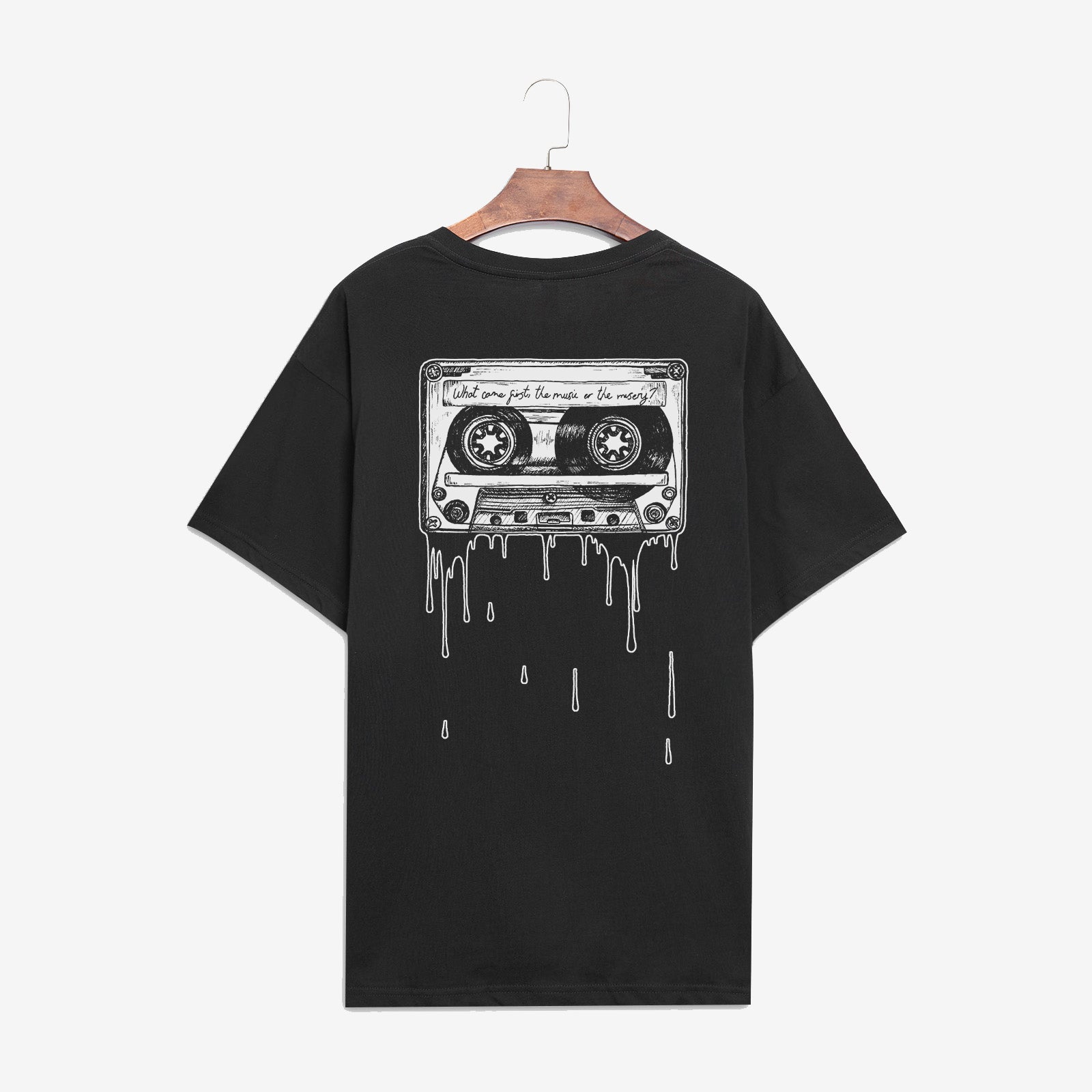 Designer-T-Shirt mit Minnieskull-Audiokassetten-Aufdruck 